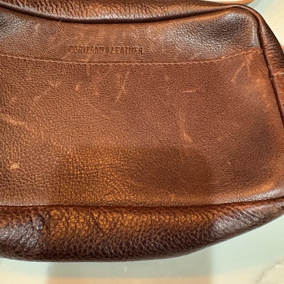 Portland Leather Rich Brown Bag - Picture 5 of 12
